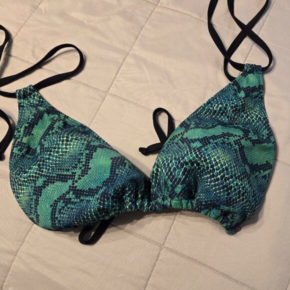 Ashley Alexiss Venom Tri-Top - DD/E - Excellent Used Condition - Picture 2 of 5